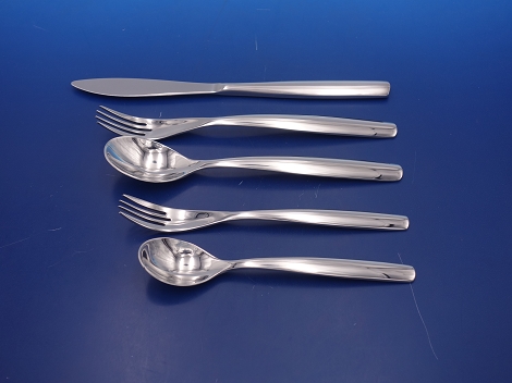 Place Size Setting 5 piece Dinner Knife 9 1/4